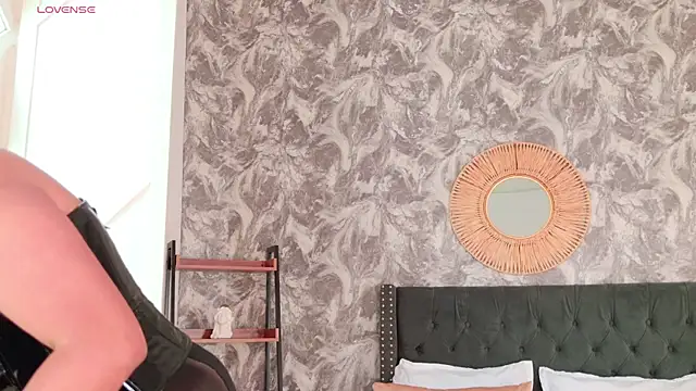  Miss alexxxa online show from April 13, 4:56 pm