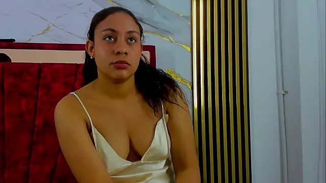 Tiana hots online show from March 19, 1:31 am