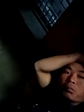 boy-pho- online show from April 1, 4:57 am