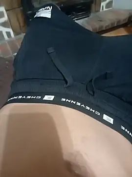 rafaelfaria online show from March 25, 4:18 am