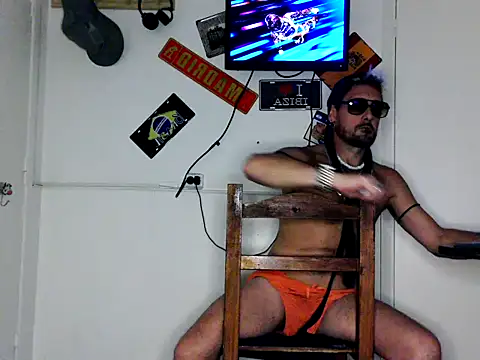 freddymdq100 online show from April 8, 1:27 am