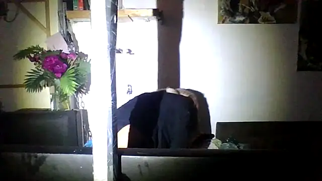 Anna-Cash online show from May 9, 11:43 pm