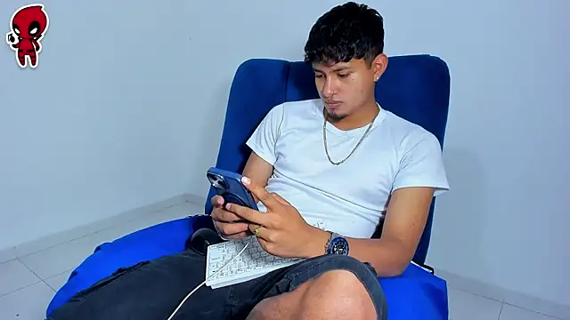 Thiago snoop online show from April 15, 2:51 am