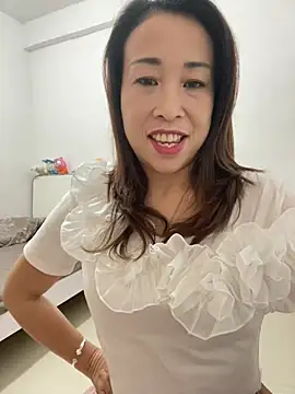 keke-77 online show from April 12, 2:49 am