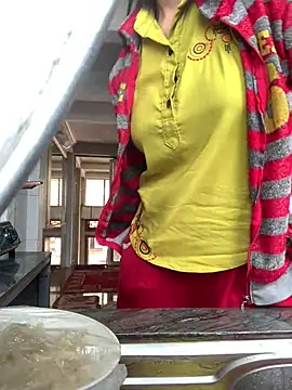 tieuvy6 online show from March 27, 4:07 am