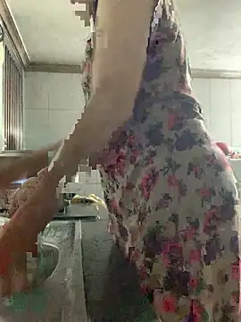 tieuvy6 online show from April 9, 2:44 pm