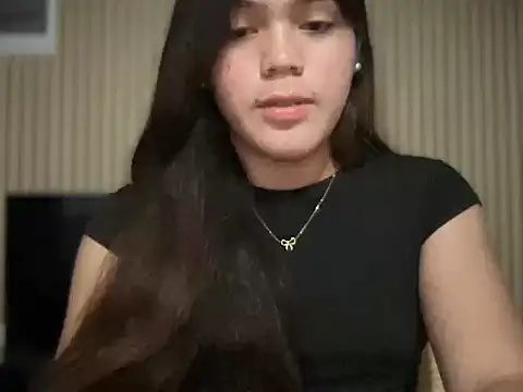 tastelikesugar19 online show from April 5, 6:38 pm