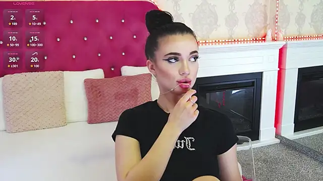 GiaGlaze online show from April 17, 12:19 pm