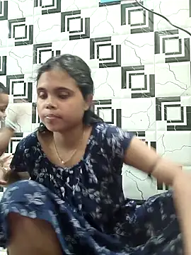 hotbhabhi 0 online show from April 2, 5:27 am