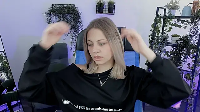 BlossomVibe online show from April 8, 7:41 am