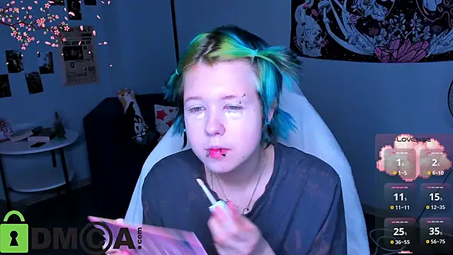 LittleKittenStar online show from March 26, 3:01 am