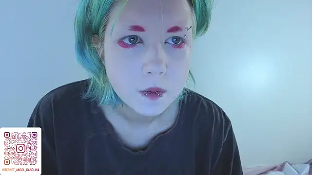 Snapshot of LittleKittenStar chatting on July 20, 10:39 am LittleKittenStar online show from July 20, 10:39 am