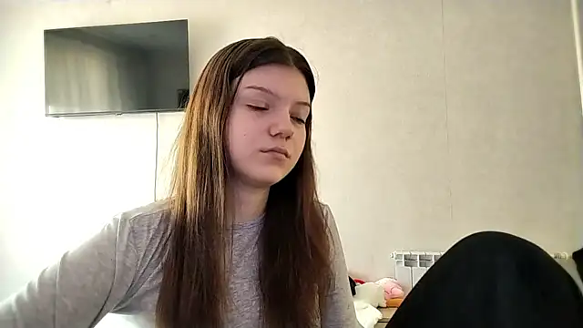 Helgawithyou online show from April 2, 1:31 pm