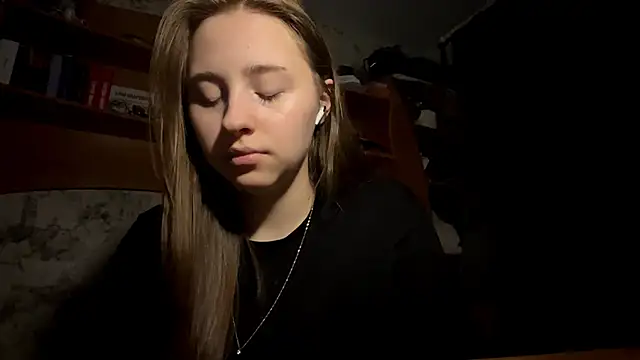 Vickyfaith online show from March 29, 8:42 pm