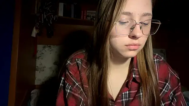 Vickyfaith online show from April 9, 8:25 pm