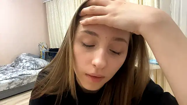 Vickyfaith online show from April 16, 6:19 pm