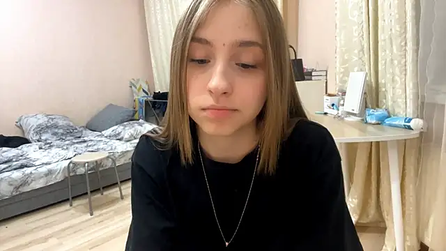 Vickyfaith online show from April 16, 9:39 pm