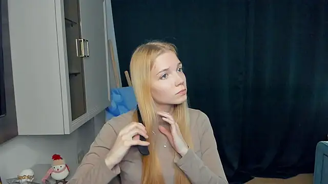 PetraRohal online show from April 16, 7:31 am