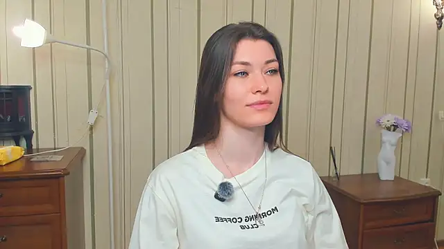 JulissaLipoma online show from March 26, 7:14 am