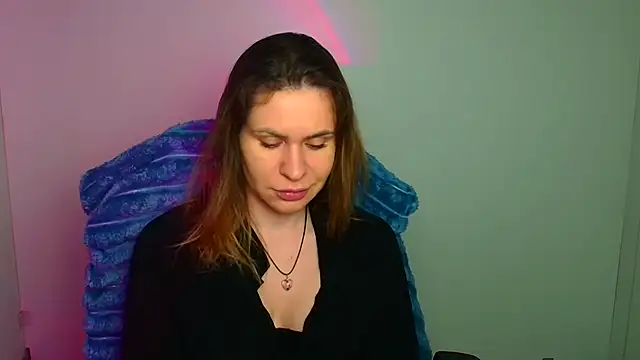 Kira raaaa online show from April 8, 5:18 am