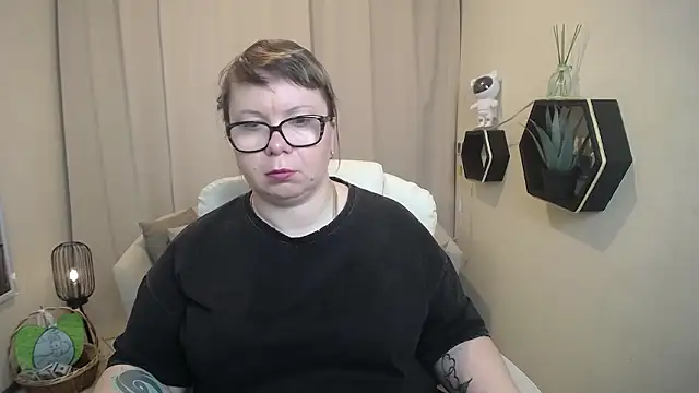 BonnnyBoobsy online show from March 27, 8:26 am