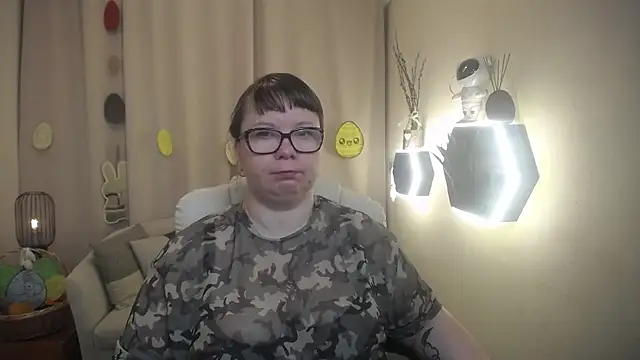 BonnnyBoobsy online show from April 4, 5:49 am