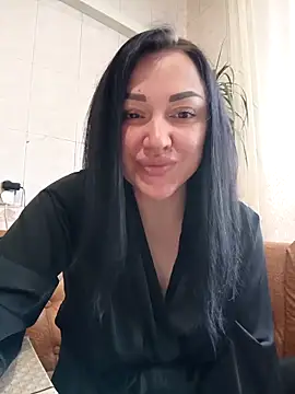 Elsie-Nora online show from April 15, 5:58 am