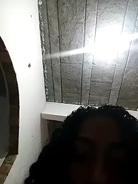 SereiaMulata online show from April 12, 7:08 pm