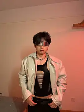 kissbaby-111 online show from March 22, 6:33 pm