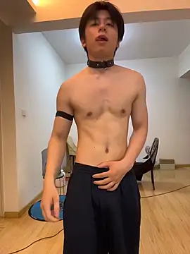 kissbaby-111 online show from July 13, 1:47 pm