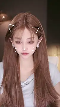 Anne-w online show from April 18, 12:31 pm