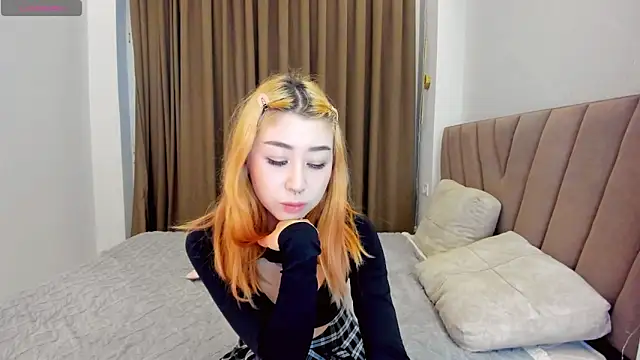 gigi meii online show from March 21, 1:16 pm