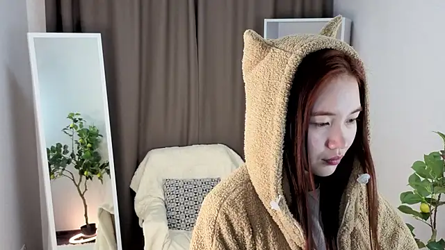 RoniDetterich online show from March 23, 4:33 pm