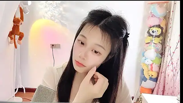 QQ-7890 online show from April 15, 12:12 pm