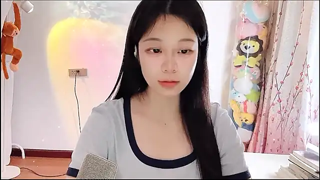 QQ-7890 online show from April 18, 3:10 am