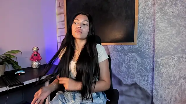 SweetMaddyson online show from March 23, 12:09 pm