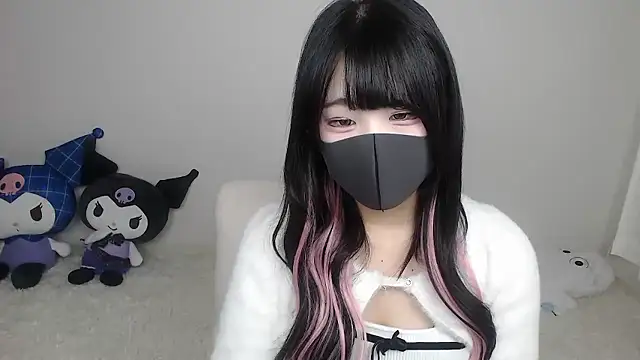 nanami nyann online show from March 23, 4:11 pm