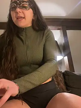 SwissHotLeo online show from March 22, 9:18 pm