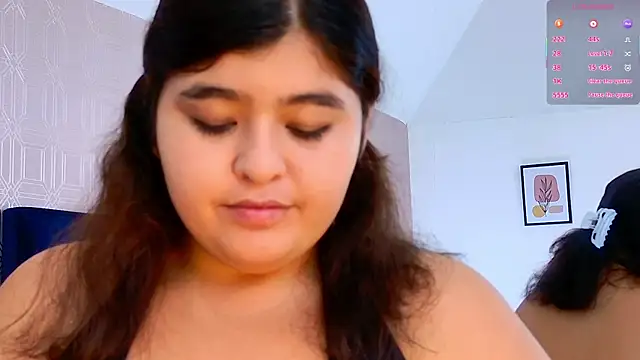 Dahlia Lee online show from April 6, 3:04 am