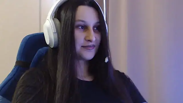 RiffedEye online show from April 10, 2:11 pm