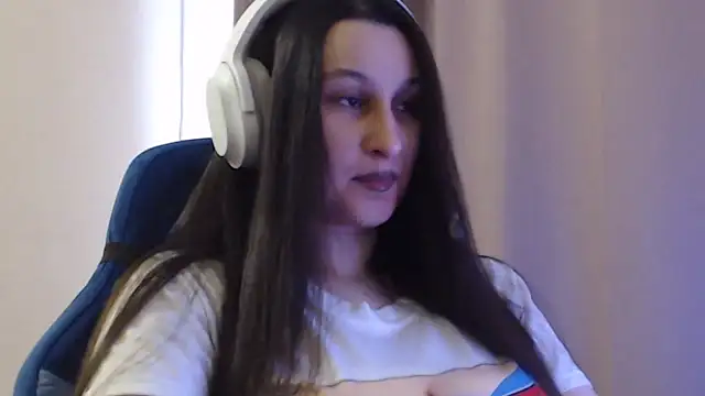 RiffedEye online show from April 13, 2:11 pm