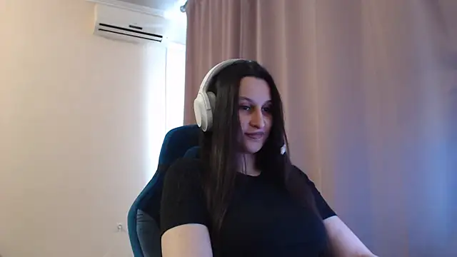 RiffedEye online show from April 14, 2:12 pm