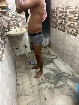 couple-new online show from April 16, 1:34 pm