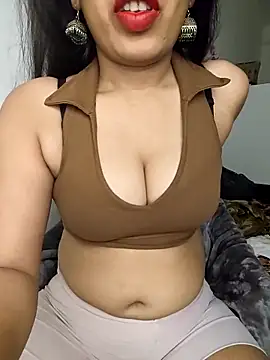 Ishika baby  online show from April 16, 9:39 pm