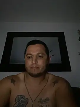 HOTB0Y18 online show from April 2, 8:01 am