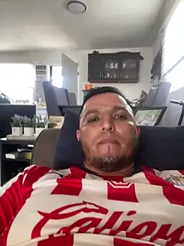 HOTB0Y18 online show from April 12, 10:59 pm