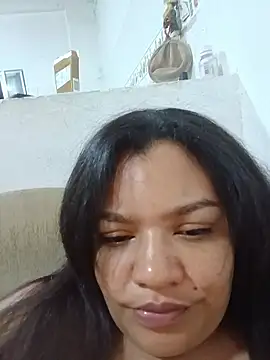 Lara Seduce online show from April 5, 8:33 am