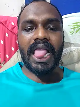 singletamilguy online show from April 10, 7:07 pm