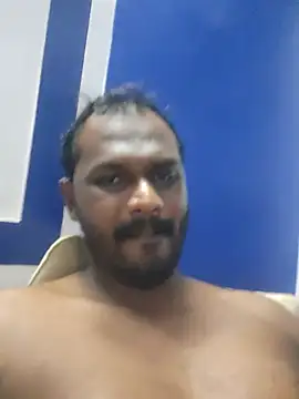 Snapshot of singletamilguy chatting on June 9, 7:25 pm singletamilguy online show from June 9, 7:25 pm