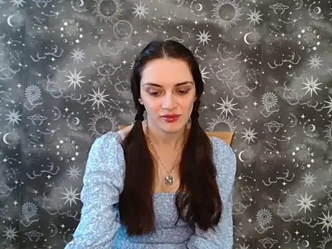 RoxiCherry online show from April 14, 6:30 am